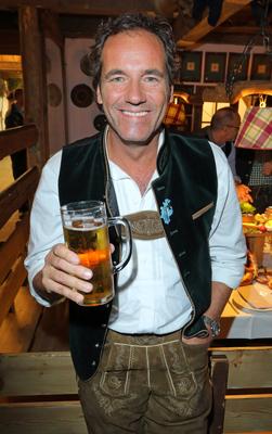 Oktoberfest 21.09.2015 Schauspieler Thomas - Tommi - Ohrner im Festzelt - Kaefers Wiesn Schenke - auf dem Oktoberfest, d-stock-foto