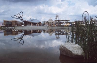 Weltausstellung EXPO 2000 in Hannover, Au?enaufnahmen vom EXPO-Gel?nde 06/00 urb Expo2000 Ausstellung Weltaustellung 01-stock-photo