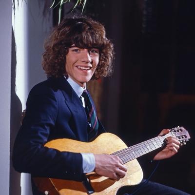 Oh Du fr?hliche Weihnachsspecial Deutschland 1981 Darsteller Thomas Tommi Ohrner an der Gita-stock-foto