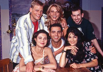 Marienhof, Fernsehserie, Deutschland 1992 - 2011, Darsteller: hinten: Ingo Wirth, Nicole Belstler Boettcher, Peter Prieg-stock-foto