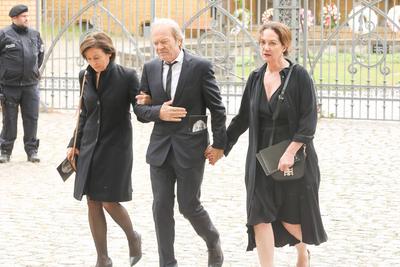 Beerdigung von Margot Friedl?nder-stock-foto