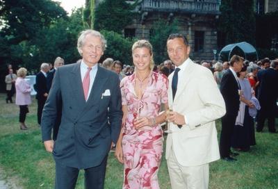 von Faber Castell Anton Wolfgang Graf von Faber Castell links im Gespr?ch mit Patrick Alexander vo-stock-foto
