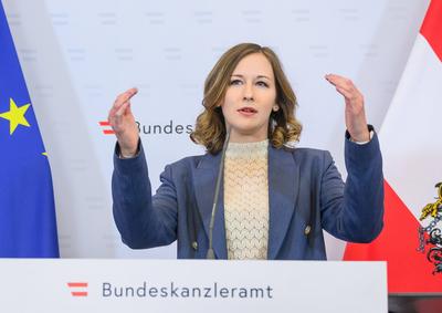 20250515 Kanzleramtsministerin bei einem Presspoint zu Schwerpunkten im Budget-stock-foto