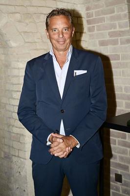 Graf Patrick von Faber-Castell beim Flying Dinner zum 261. Geburtstag der K?niglichen Porzellan-Manufaktur Berlin sowie-stock-foto