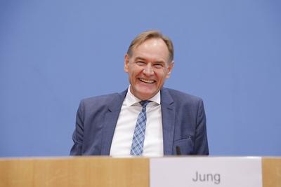 Burkhard Jung, Sprecher Initiative Digital f?r alle , Bundesvereinigung der kommunalen Spitzenverb?nde, Pr?sident Deuts-stock-foto