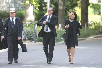 Beerdigung von Margot Friedl?nder-stock-foto