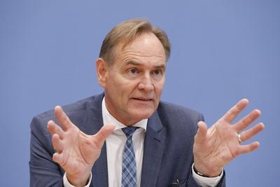 Burkhard Jung, Sprecher Initiative Digital f?r alle , Bundesvereinigung der kommunalen Spitzenverb?nde, Pr?sident Deuts-stock-foto