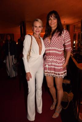 Sonja Kiefer und Alexandra Kamp / Premiere / Nein zum Geld / Kom?die im Bayerischen Hof / M?nchen / 15. Mai 2025 *** Son-stock-foto