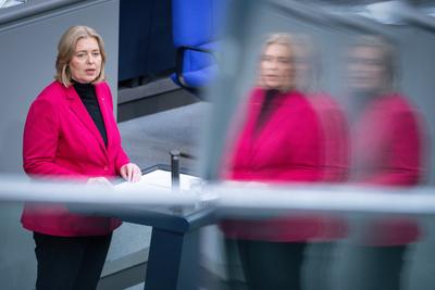 Deutscher Bundestag, 4. Plenarsitzung-stock-foto