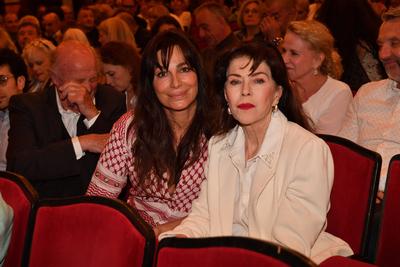 Alexandra Kamp und Anja Kruse / Premiere / Nein zum Geld / Kom?die im Bayerischen Hof / M?nchen / 15. Mai 2025 *** Alexa-stock-foto