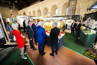 Festakt ?1250 Jahre Westfalen? mit Hendrik W?st und Frank-Walter Steinmeier in Paderborn-stock-foto