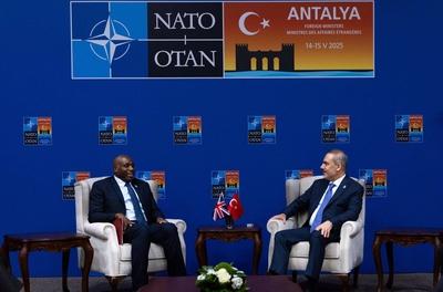 Turkish Foreign Minister Hakan Fidan meets with David Lammy, UK Secretary of State for Foreign-stock-foto