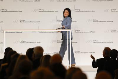 Katherina Reiche beim Tag des Familienunternehmens 2025-stock-foto