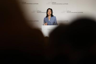 Katherina Reiche beim Tag des Familienunternehmens 2025-stock-foto