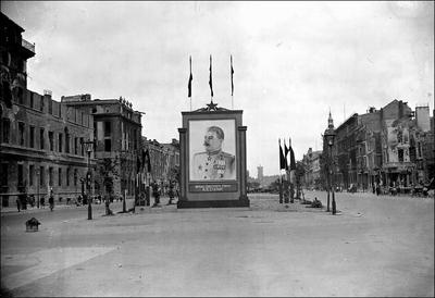 Huge portrait of Joseph Stalin,-stock-photo