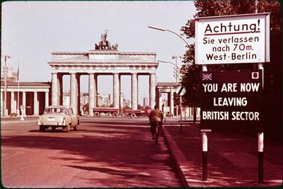 Berliner Mauer GER, 20220101, Aufnahme ca 1960, Brandenburger Tor *** Berlin Wall GER, 20220101, photo ca 1960, Brandenb-stock-foto