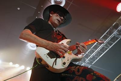 16/ Konzert: Steve Vai, Gitarrist, USA, Tour 2012, Auftritt, 22.11.2011, Huxleys, Berlin, Berlin Berlin Deutschland, Ger-stock-foto