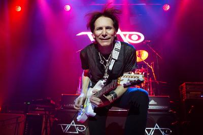 Steve Vai The American record producer, singer, musician and guitarist Steve Vai performs a live concert at Rockefeller-stock-foto