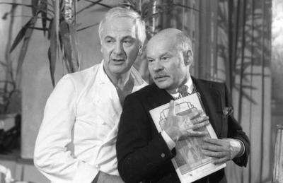 Bildnummer: 56649214  Datum: 01.12.1985  Copyright: imago/teutopressBoy Gobert (li.) mit Ralf Wolter 12/85 wie Boy Gobert (li.) und Ralf Wolter im Dezember 1985 Mann Deutschland deutsch Deutscher deutsch-?sterreichischer ?sterreich Schauspiel Film TV Fernsehen Theater Regisseur Regie M?nner Schauspieler german austrian actor director actors quer halb stehend sprechend Koch Kochjacke sw People Kultur Entertainment xmk x0x 1985 quer  56649214 Date 01 12 1985 Copyright Imago teutopress Boy Gobert left with Ralf Wolter 12 85 like Boy Gobert left and Ralf Wolter in December 1985 Man Germany German German German Austrian Austria Acting Film TV Television Theatre Director Director Men Actor German Austrian Actor Director Actors horizontal half standing Spoken Cook Koch jacket black and white Celebrities Culture Entertainment xmk x0x 1985 horizontal-stock-photo