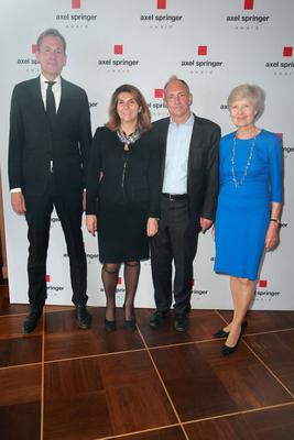 Sir Timothy Berners-Lee und Frau Rosemary Leith Mathias Doepfner Friede Springer Sir Timothy Berners-Lee, der Erfinder d-stock-foto