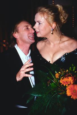 Komiker Otto Waalkes und Schauspielerin Veronica Ferres beim UFA Filmball, 1996. Copyright: HartwigxValdmanis Nur redakt-stock-foto