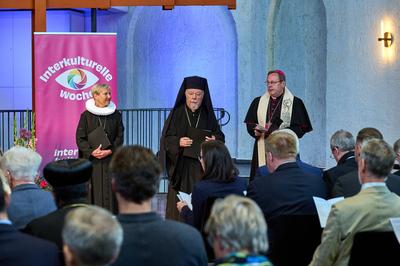 Kirchen feiern 50 Jahre Interkulturelle Woche-stock-foto
