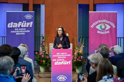 Kirchen feiern 50 Jahre Interkulturelle Woche-stock-photo