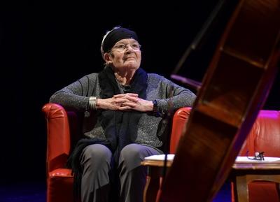 Konzert mit Lesung im Stadttheater Gmunden im Rahmen des Osterfestspiels der Salzkammergut Festwoch-stock-photo