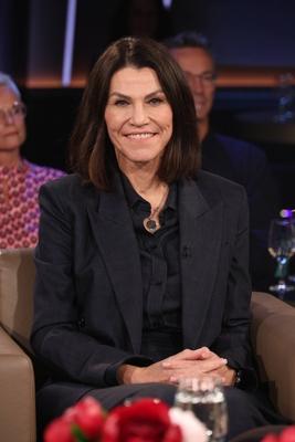 Prof. Dr. Marion Kiechle, Medizinerin, zu Gast in der NDR Talk Show, Fototermin am 16.5.2025 vor der Sendung im 3. Progr-stock-foto