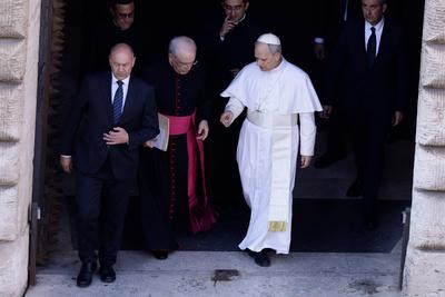 News - Pope Leo XIV Holy Mass for the Beginning of the Pontificate and Regina Caeli-stock-foto