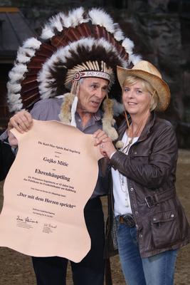 Gojko Mitic, Ute Thienel, Karl May Festspiele, Premiere Der Schatz im Silbersee 2016, Kalkberg, Bad Segeberg, 25.06.2016-stock-foto