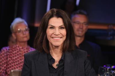 Prof. Dr. Marion Kiechle, Medizinerin, zu Gast in der NDR Talk Show, Fototermin am 16.5.2025 vor der Sendung im 3. Progr-stock-foto