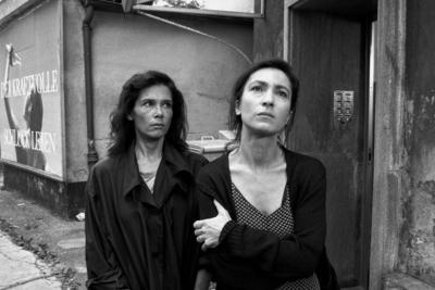 DER ALTE / Die Spur des Todes / Vadim Glowna Szene mit Helga Vorkamp (BIRGIT DOLL) und Pia Wolschak (RENAN DEMIRKAN) --stock-photo