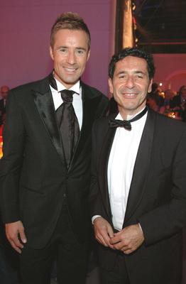 Deutscher Fernsehpreis Copyright: IMAGO. Adolph 09.10.2004 Kai Pflaume mit Roger Schawinski Thema: Verleihung Deutscher-stock-foto