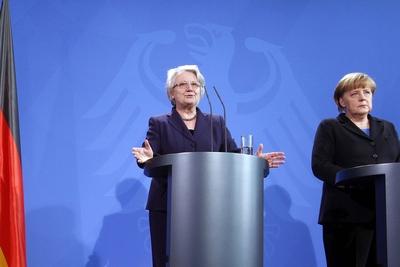 PK zum Ruecktritt von Bundesministerin Schavan-stock-foto
