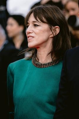 78eme Festival International du Film de Cannes. Mont?e des marches du film The Phoenician Theme. BAELEN-stock-photo