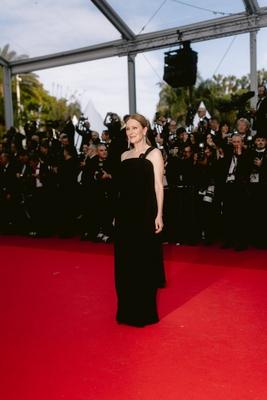 78eme Festival International du Film de Cannes. Mont?e des marches du film The Phoenician Theme. BAELEN-stock-photo