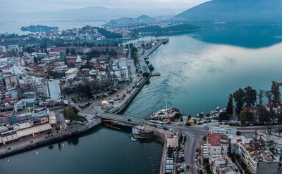 Griechenland - Insel Eub?a, Momentaufnahme der Stadt Chalkida, Hauptstadt der griechischen Insel Eub?a, griech.: Evia. E-stock-foto