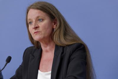 Regierungssprecher Steffn Kornelius-stock-photo