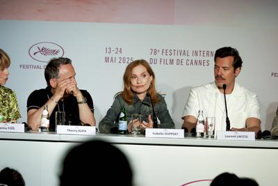 78eme Festival International du Film de Cannes. Conference de presse du film La Femme La Plus Riche Du Monde. VOISIN-stock-photo