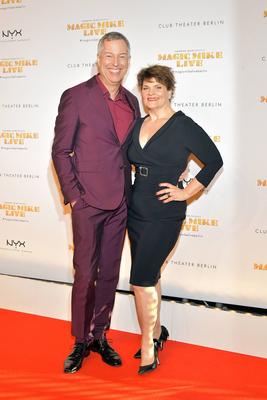 Channing Tatums MAGIC MIKE SHOW Thomas Hermanns, Gayle Tufts Ankunft zu Channing Tatums MAGIC MIKE SHOW im Theater am P-stock-foto