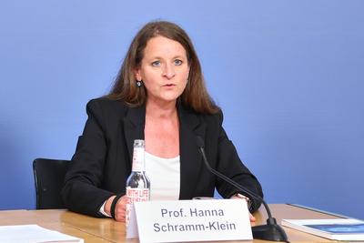 Berlin, Deutschland, 19.05.2025: Haus der Bundespressekonferenz: Pressekonferenz Bundesverband Freier Tankstellen und un-stock-foto