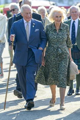 King Charles and Queen Camilla at Chelsea Flower Show-stock-photo