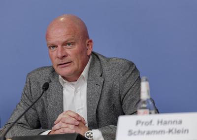 Regierungssprecher Steffn Kornelius-stock-photo