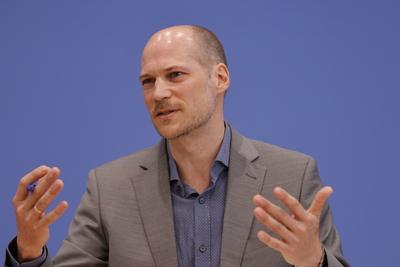 Dr. Benjamin Etzold, Bonn International Centre for Conflict Studies, Deutschland, Berlin, Bundespressekonferenz, Thema:-stock-foto