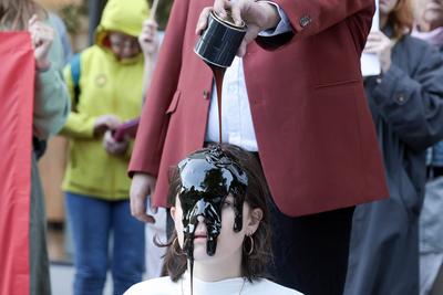 Campaigners Stage Oil Spill Outside Shell  HQ-stock-photo