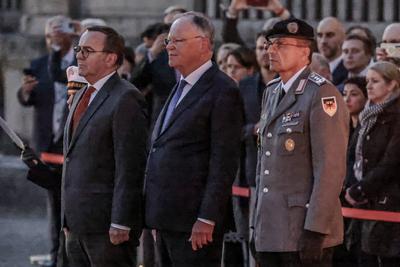 Bundeswehr Serenade zu Ehren von Ministerpr?sident Stephan Weil-stock-foto
