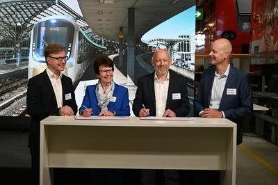 Feier 50 Jahre S-Bahn K?ln-stock-foto