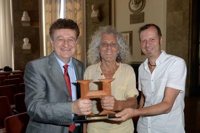 v.l. Prof. Dr. Wolfgang Heckl (Generaldirektor des Deutschen Museums), Rainer Langhans und Dr. Andreas Weinek (GF-Histor-stock-foto