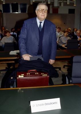 Alexander SCHALCK-GOLODKOWSKI , ehemaliger Leiter der Abteilung Kommerzielle Koordinierung der DDR , vor dem Untersuchu-stock-photo